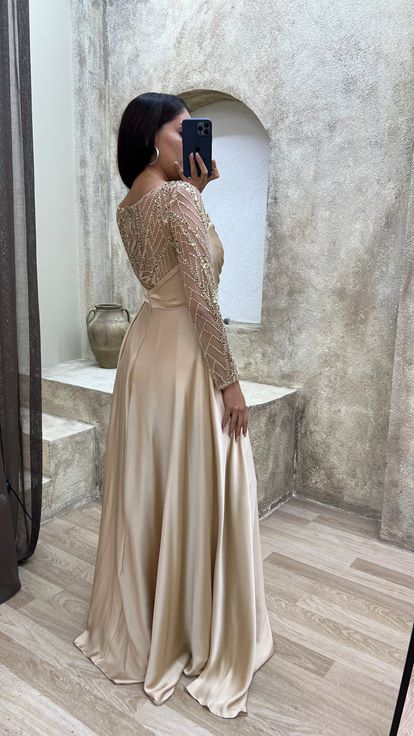 Bej Taş İşleme Detay Drapeli Tasarım Abiye Elbise