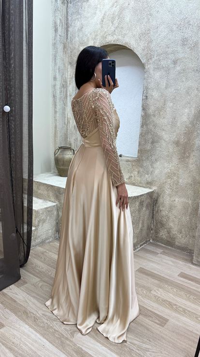 Bej Taş İşleme Detay Drapeli Tasarım Abiye Elbise