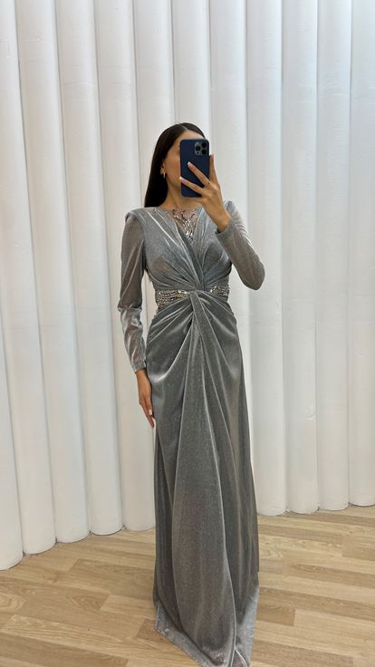 Grey Evening Dress with Waist Detail and Bow Design