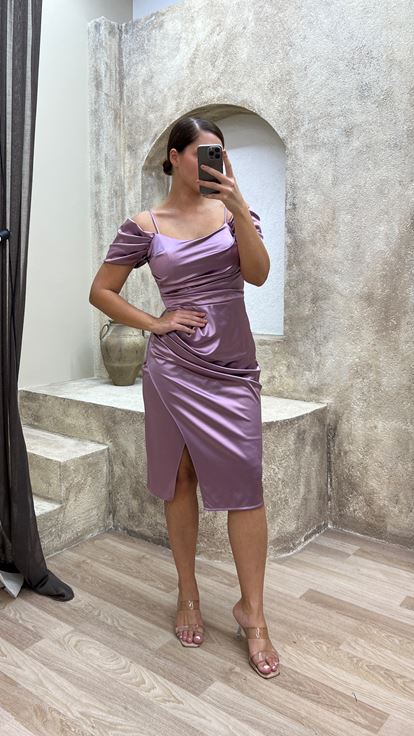 Lıla shoulder detail mini satin dress