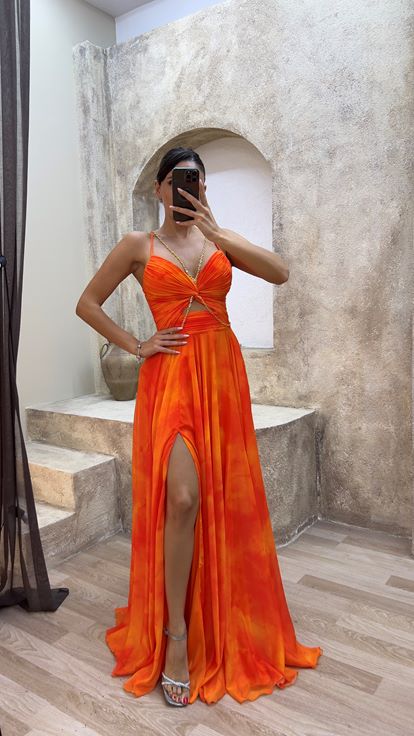 Orange Chain Detail Waist Bow Design Evening Dress