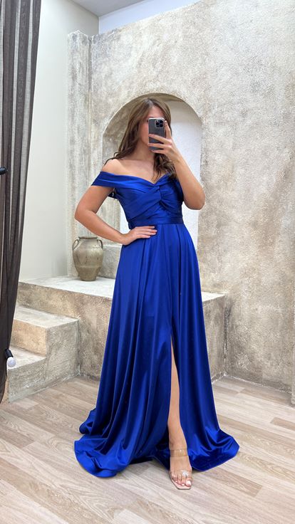 Saks Kayık Yaka Saten Büyük Beden Abiye Elbise