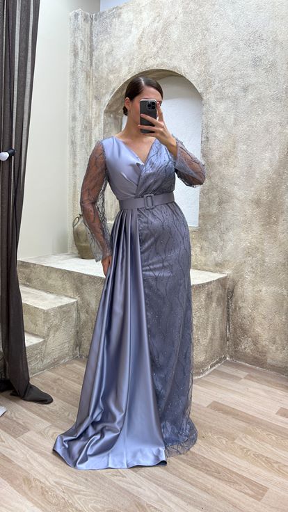 Gri İşleme Detay Büyük Beden Abiye