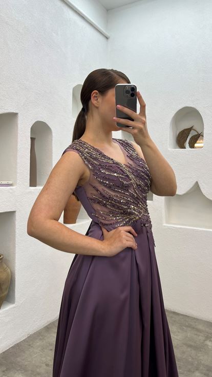 Robe de soirée brodée lilas plus grande taille