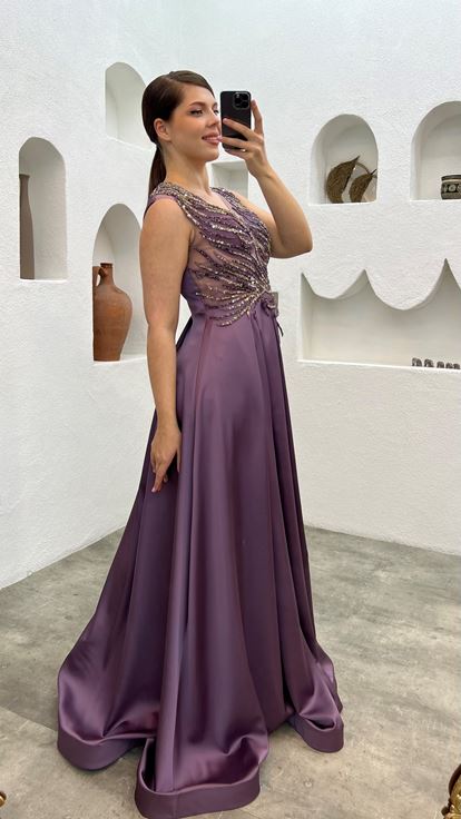 Robe de soirée brodée lilas plus grande taille