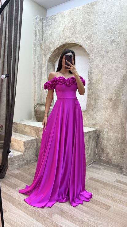 Fuchsia Chest Rose Detail Design Satin Evening Dress