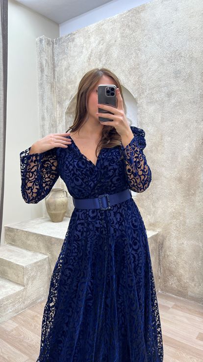 Navy Blue Belted Flog Print Plus Size Evening Dress