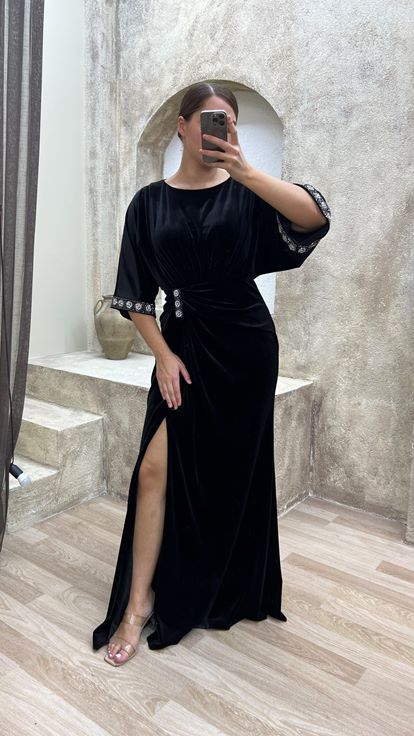 Siyah Bel Detay İşlemeli Tasarım Kadife Büyük Beden Abiye Elbise