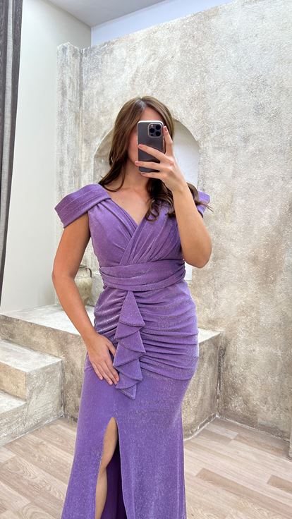 Robe de soirée violette à volants et épaules dénudées, grande taille