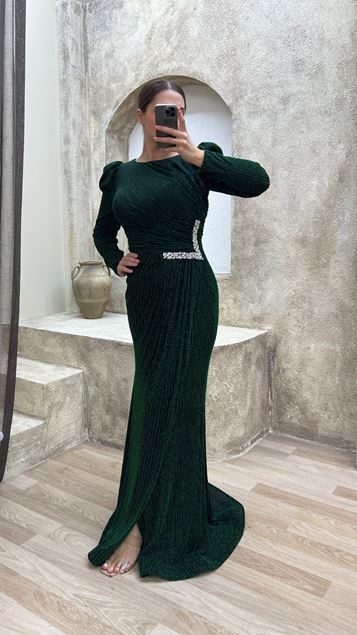 Emerald Green Waist Stone Detail Padded Design Plus Size Evening Dress