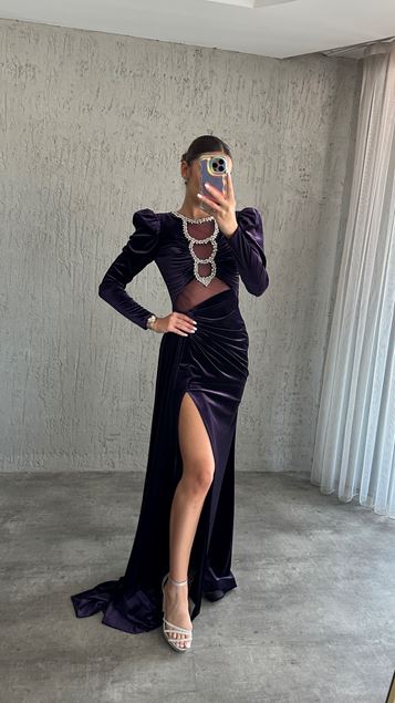 Black Chest Stone Embroidered Waist Detail Design Velvet Evening Dress