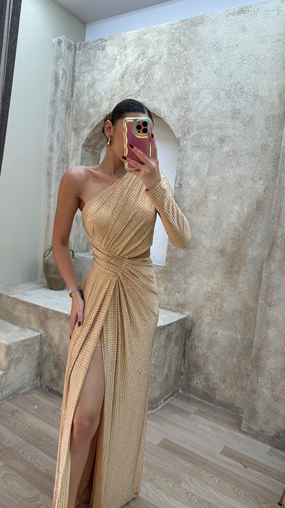 Bej Tek Kol Bel Detay Tasarım Pul Payet Abiye Elbise