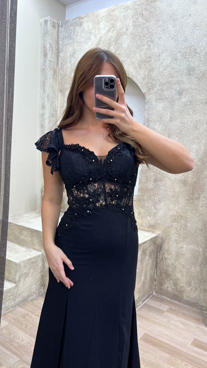 Siyah İşleme Detay Güpürlü Büyük Beden Abiye Elbise