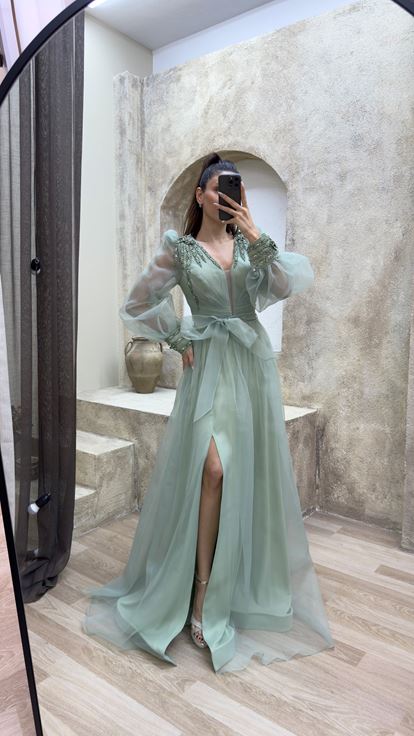 Mint Green Balloon Sleeve Shoulders Embroidered Design Tulle Evening Dress