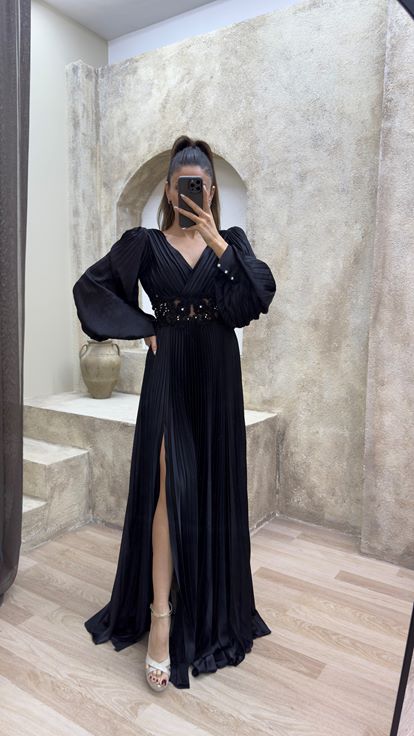 Black Balloon Sleeve Pleated Waist Detail Design Satin Evening Dress
