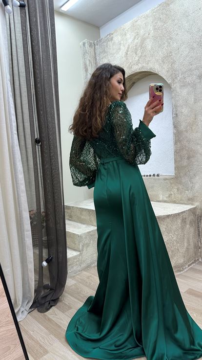 Zümrüt Yeşili Balon Kol Transparan Detay İşlemeli Tasarım Abiye Elbise