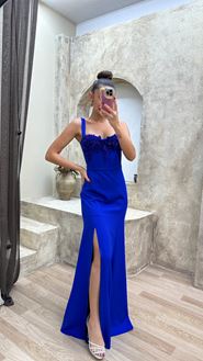 Saks Göğsü İşleme Detay Yırtmaçlı Tasarım Abiye Elbise