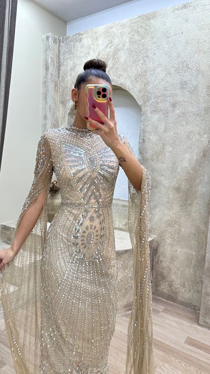 Bej Pelerin Kol Özel Tasarım İşlemeli Abiye Elbise