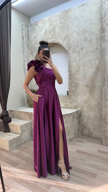 Fuchsia Shoulder Flounced Waist Detail Design Satin Evening Dress