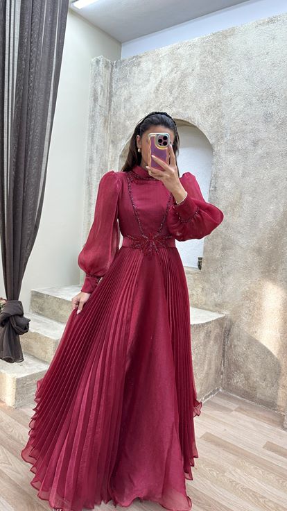 Fuchsia Balloon Sleeve Pleated Design Satin Dress