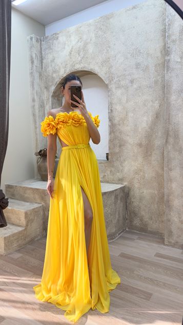 Yellow Strapless Chest Rose Waist Detail Design Evening Dress