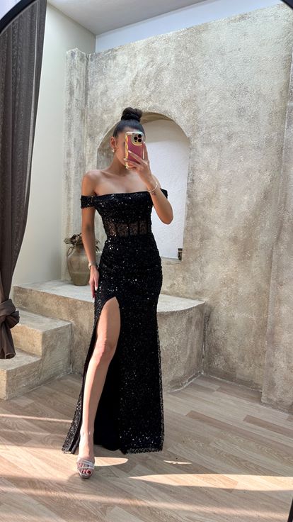 Black Transparent Detail Slit Design Sequin Dress