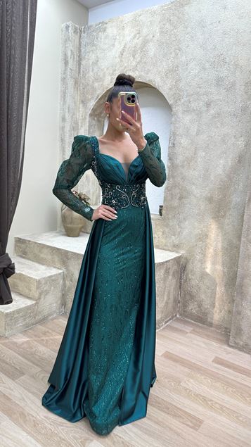 Embroidered Glitter Cap Detail Design Dress