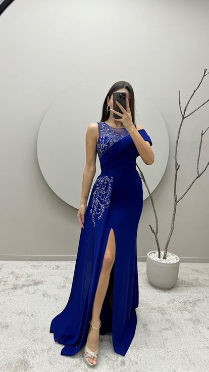 Saks Shoulder Detail Draped Design Evening Dress