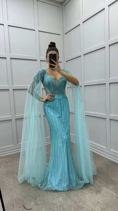 Mangas turquesa Detalle de tul en la cintura Diseño Vestido de noche de lentejuelas