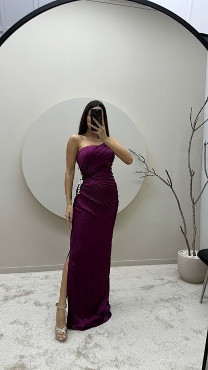 Plum Strapless Pleated Waist Detail Design Evening Dress