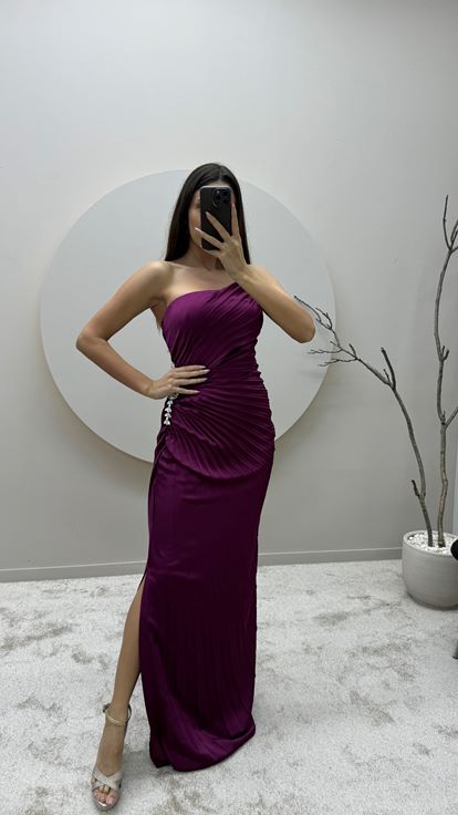 Plum Strapless Pleated Waist Detail Design Evening Dress