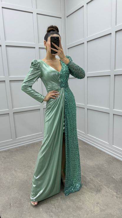 Mint Green V-Neck Asymmetrical Cut Design Evening Dress