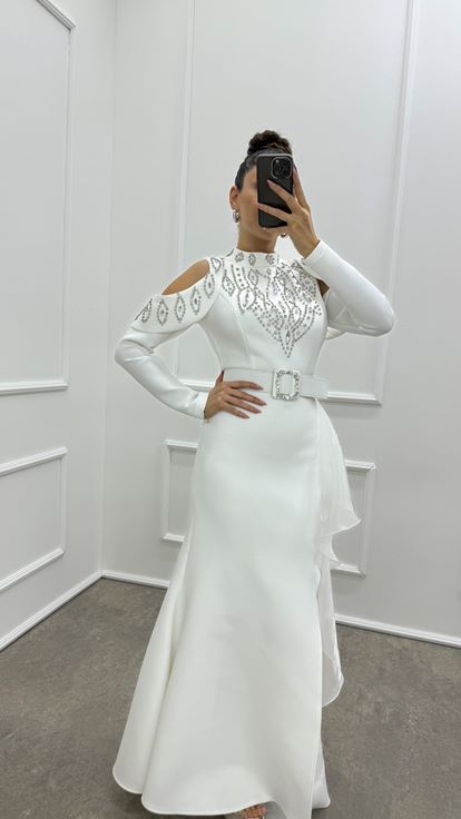 White Sleeve Detail Flounced Design Evening Dress