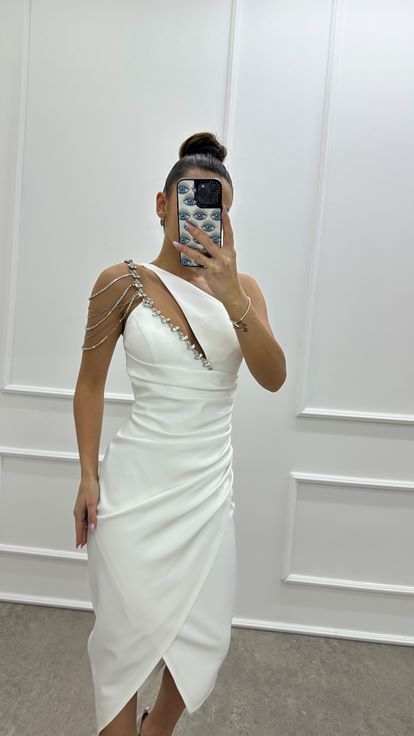 White One Shoulder Chain Detail Design Dress