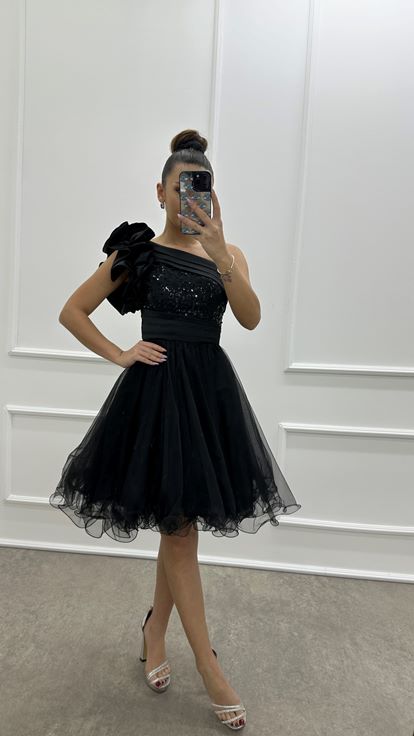 One Shoulder Flywheel Detail Design Tulle Dress