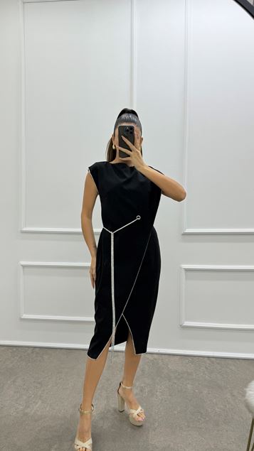 Siyah Asimetrik Kesim Şerit Detay Tasarım Elbise