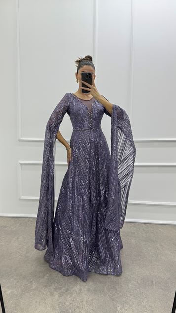 Lila Göğüs Detay Kolları Pelerin Tasarım Payet Abiye Elbise