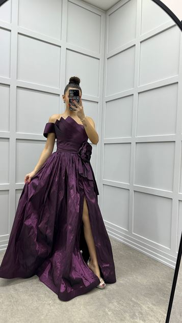 Damson Vestido de noche de satén sin tirantes con detalle en la cintura