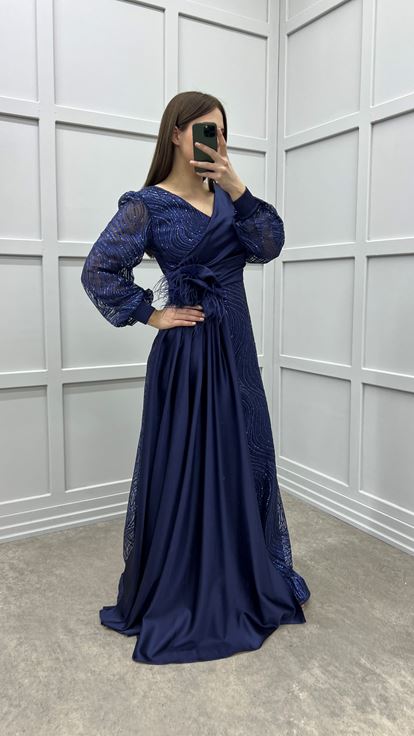 Vestido de noche de manga globo azul marino con detalle de cintura bordado de diseño de talla grande