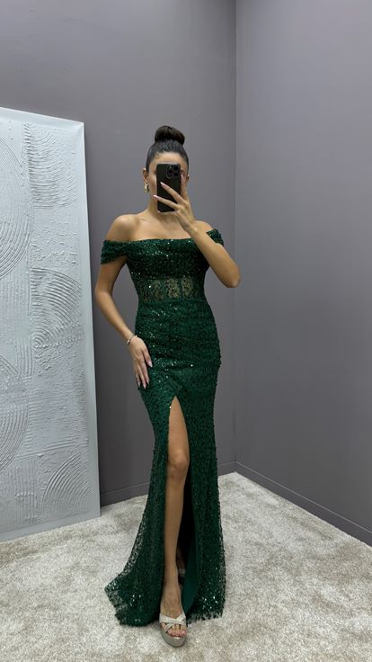 Emerald Green Transparent Detail Slit Design Sequin Dress