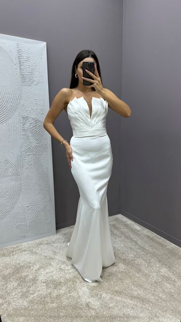 White Strapless Chest Detail Design Satin Evening Dress