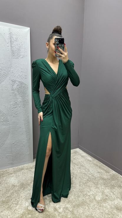 Robe de soirée à pois brodés à la taille vert émeraude