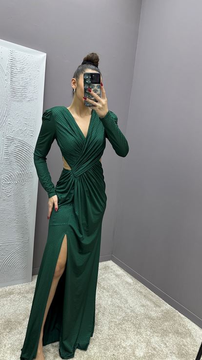 Robe de soirée à pois brodés à la taille vert émeraude