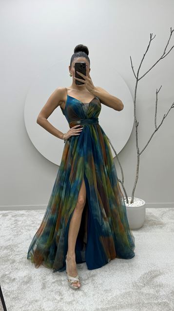 Abito Da Sera Di Design Per Gancio Di Corda Turchese