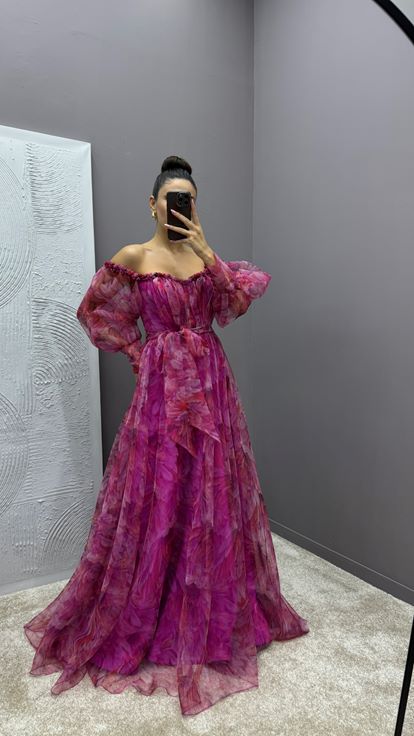 Smellino A Manicotto A Palloncino Fucsia Abito Da Design A Motivi Sfocati