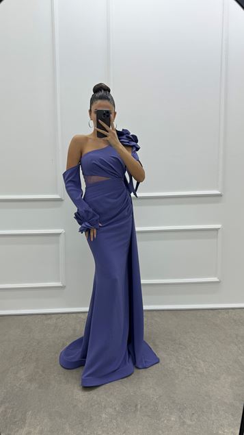 Vestido de noche de diseño de volante de inercia rosa de hombro lila