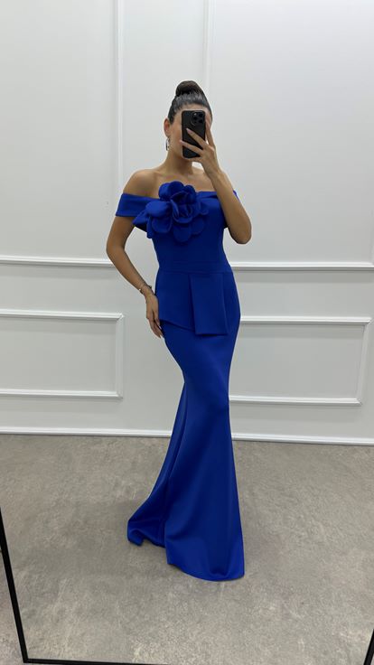 Saks Poitrine Fleur Taille Détail Design Robe De Soirée