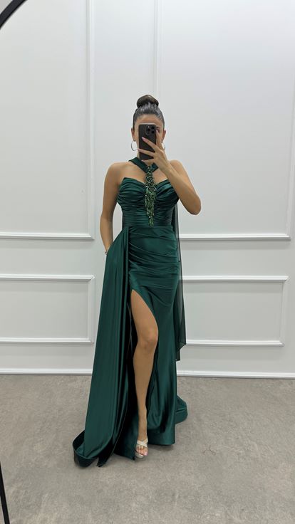Emerald Green Neck Detail Cape Design Satin Evening Dress