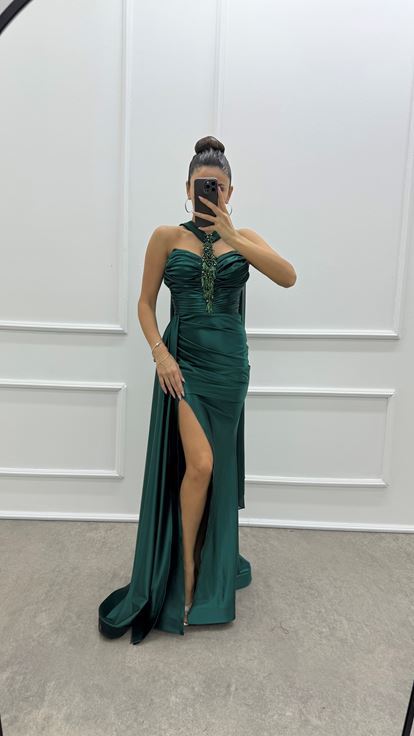 Emerald Green Neck Detail Cape Design Satin Evening Dress
