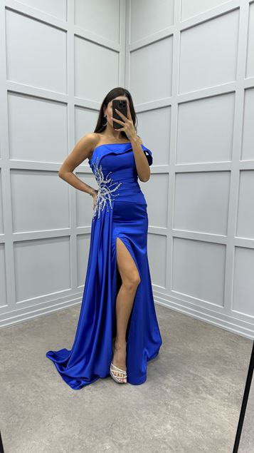 Saks Boat Collar Taille Pierre Brodée Design Satin Robe De Soirée